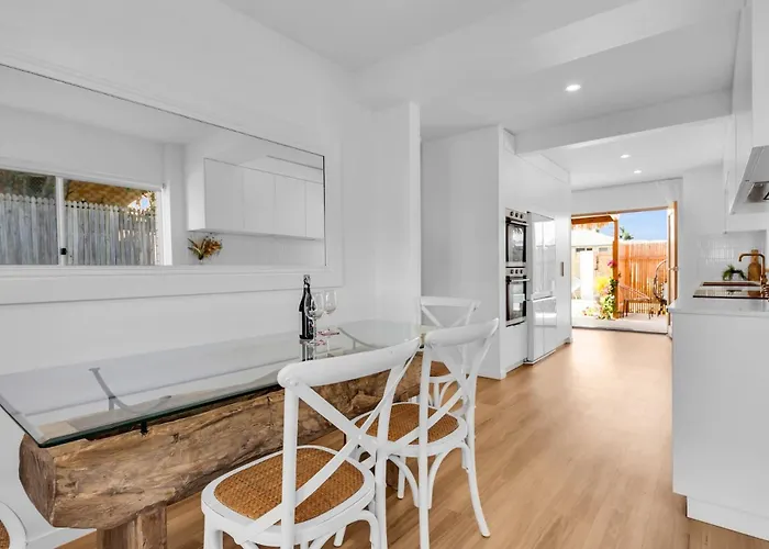 Bellvilla - Kingfisher 5 Bd Suite