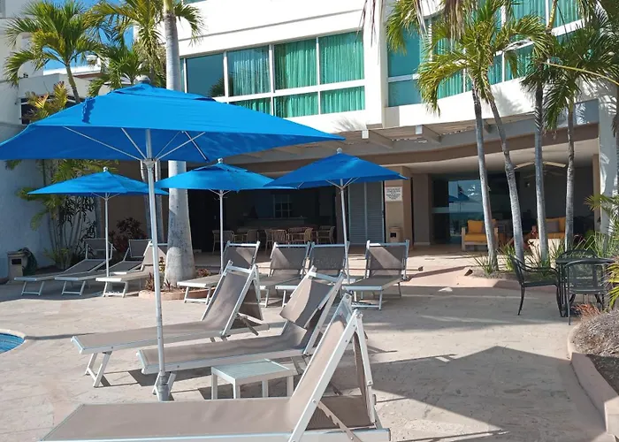Banderas Suites