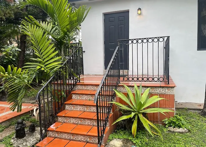 Casa Bugambilia, Miami