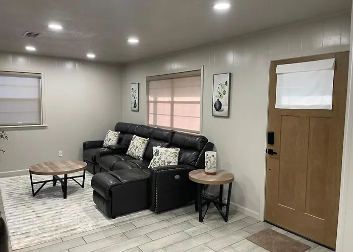 Homesuite Cabin Near Choctaw Casino Fun