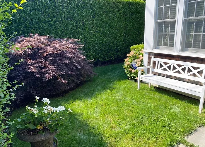 Walkable Designer Home In East Hampton Village!