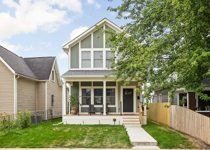 Luxury Retreat Near Downtown
