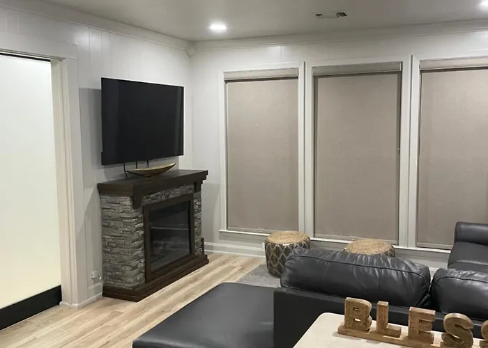 Hugo Cozy Cottage