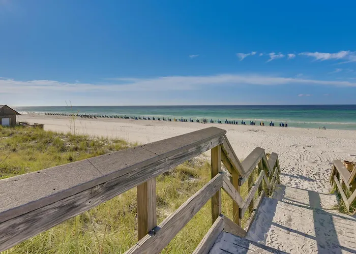 Destin Villa W/ Patio ~ 2 Mi To Miramar Beach!