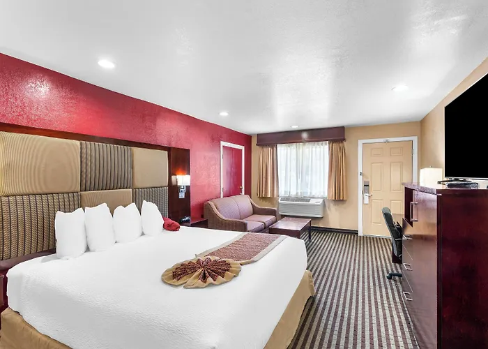 Resorts Guide Best Western Plus Yosemite Way Station