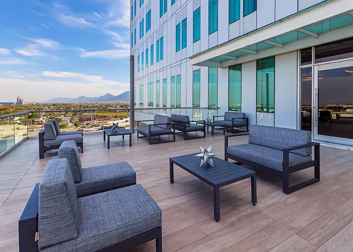 Hotel que admite mascotas: NH Monterrey La Fe