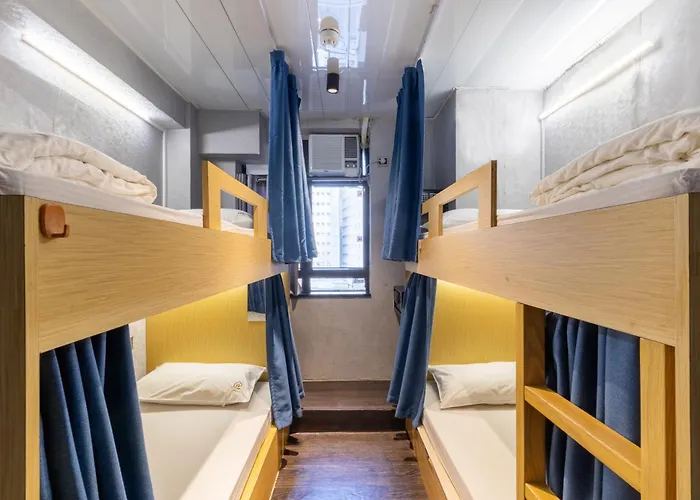 Atlas Hostel & Backpackers