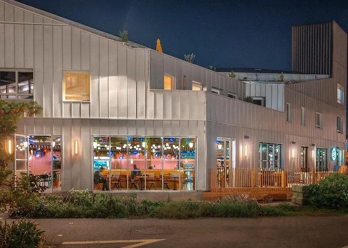 Eklo Hotels Bordeaux Centre Bastide