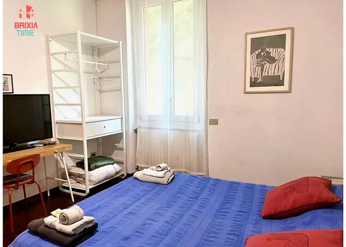 Brixia Time Case - In Villa Con Giardino