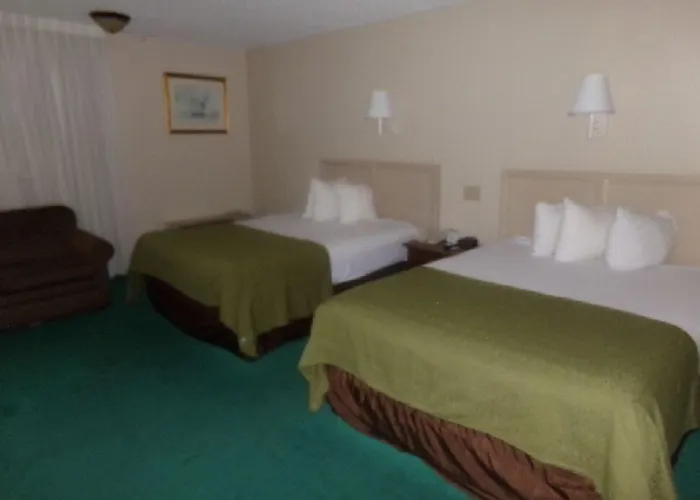 Reagan Resorts Inn (Adults Only)