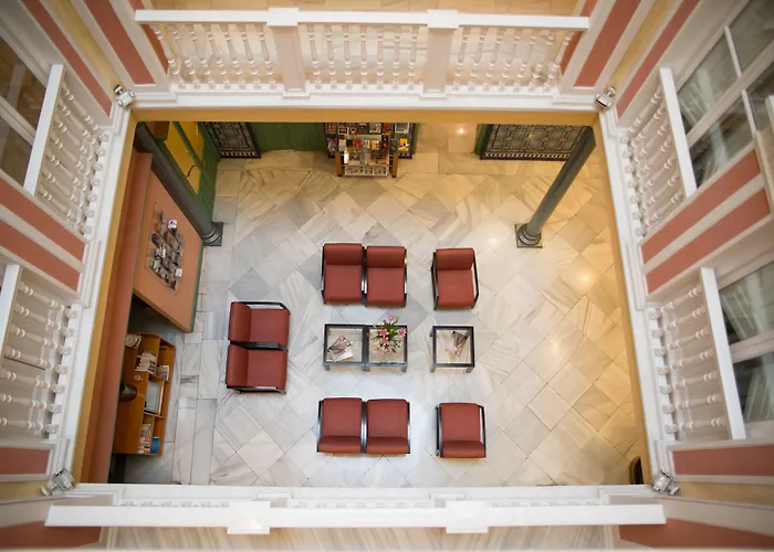 Hotel de 3 estrellas: Hotel Inglaterra