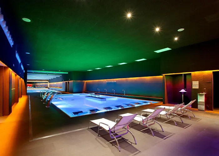 5 star hotels Occidental Bilbao