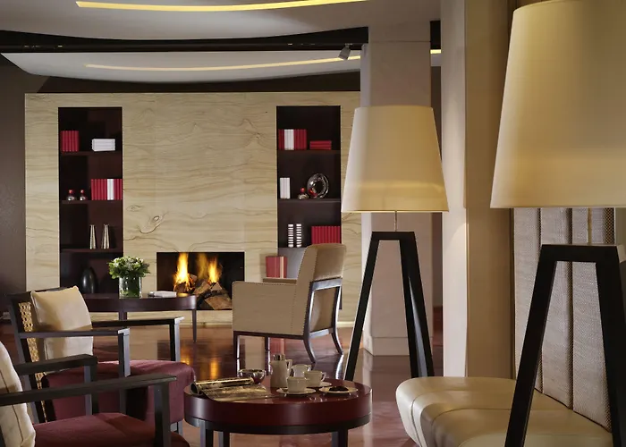 5 star hotels Amphitryon