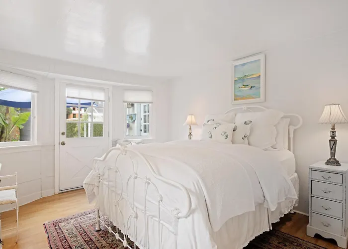 Seashore Retreat By Paradise Retreats