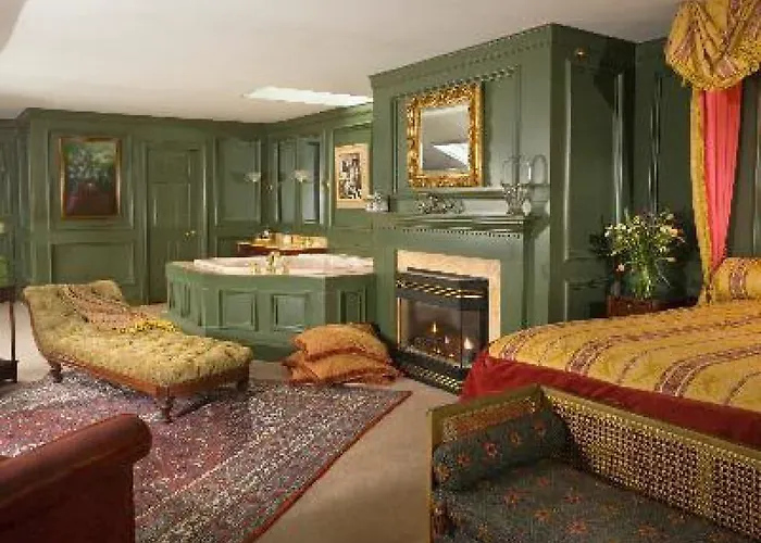 Hydrangea House Inn