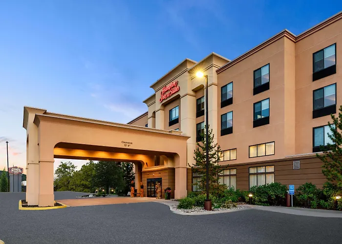 Hotels with a view Hampton Inn & Suites Fairbanks