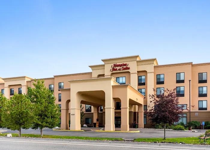 Hotels with a view Hampton Inn & Suites Fairbanks