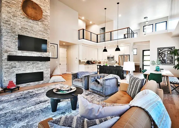 Luxury Jordanelle New Home, 5 Mins To Deer Valley