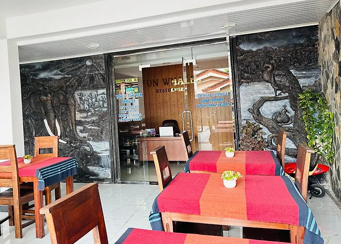 Guest house: Funwhales Rest House