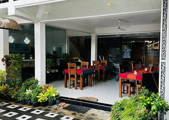 Guest house: Funwhales Rest House