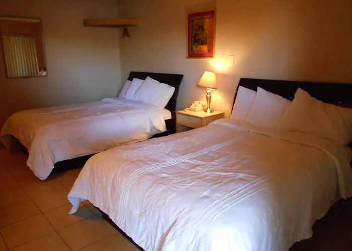 Beach hotel: Victorian Inn