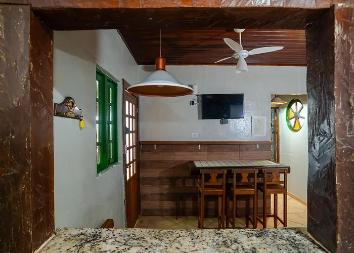 Hotel de praia: Villa do Portinho - Casas em frente à Praia