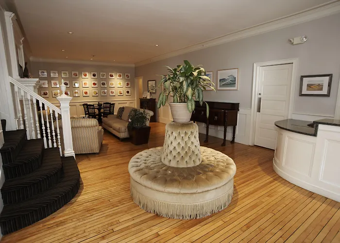 Anchor Inn Beach House