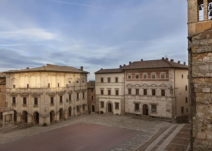 Palazzo Nobile Di San Donato - Historic Experience