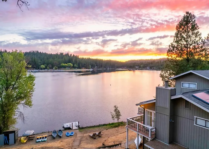 Lakefront Villa With 180 Degree View Private Dock And Boats