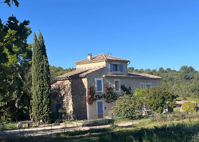 Grand Mas Renove Dans Les Vignes Ideal Grands Familles Ou Groupes De Cyclistes