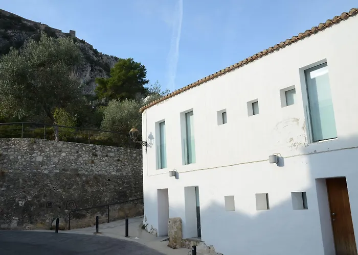 La Maga Rooms