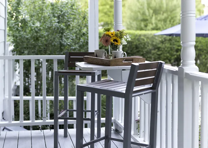 West Neck Guesthouse