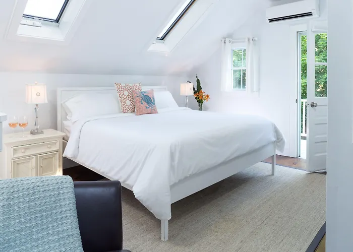 West Neck Guesthouse