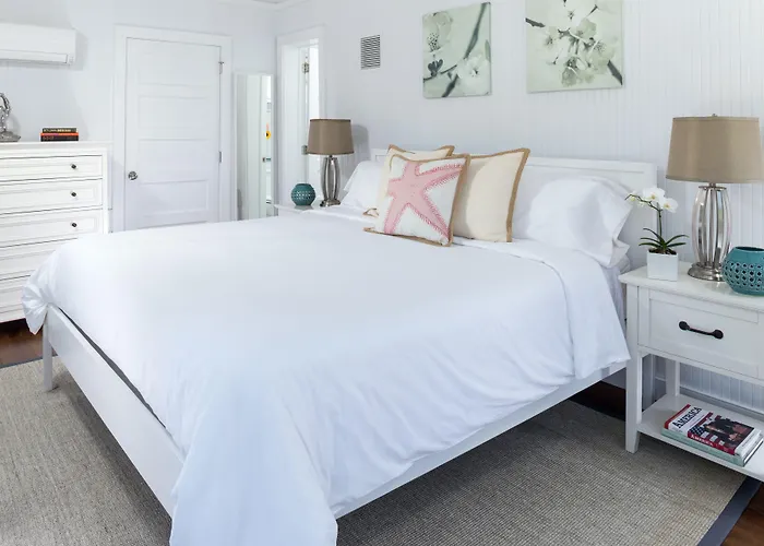 West Neck Guesthouse