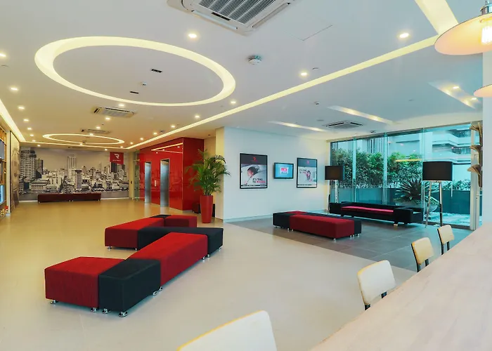 Central hotel: Red Planet Manila Binondo