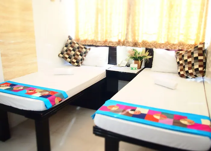 Traveller'S Hostel
