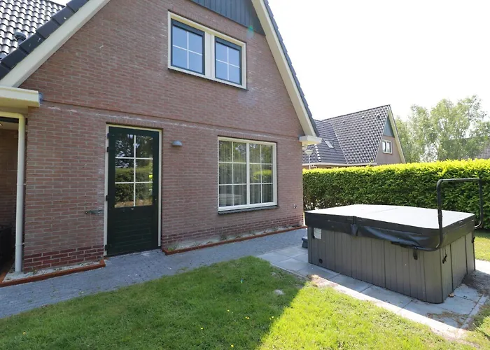 Beachvilla Royaal Met Wellness Bubbelbad & Sauna - 10 Personen