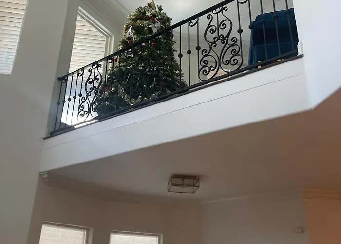 Cute Home With Some Razzle Dazzle