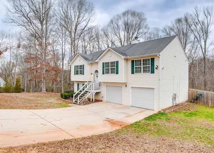 Stunning Private Villa In Monroe With Pool