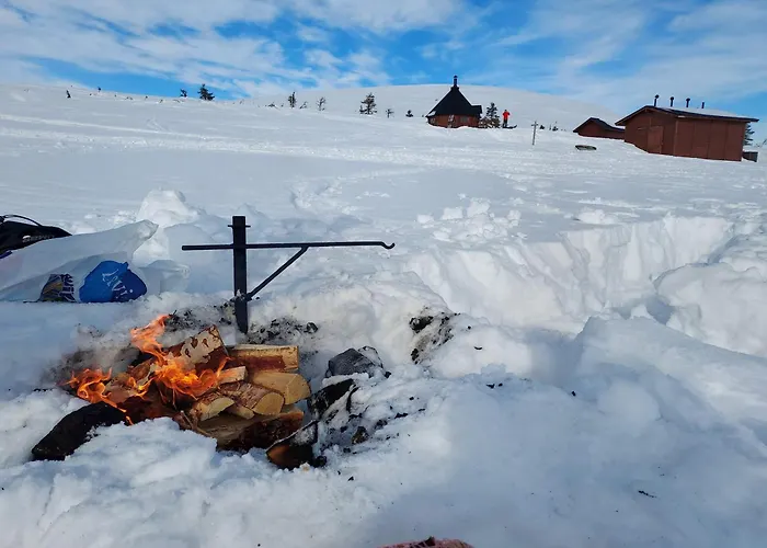 A Unique Arctic Retreat By Dg Lomailu