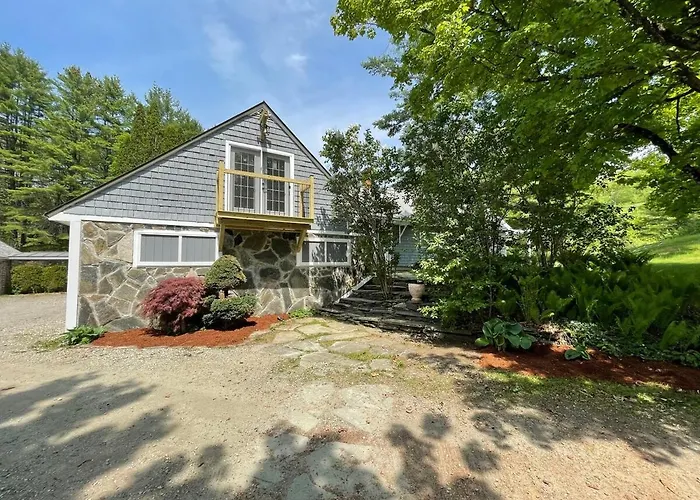 Luxurious Reading Farms Estate Sleeps 46