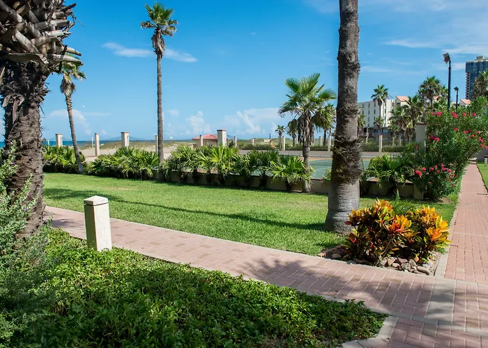 Hotels With Four Stars Isla Grand Beach