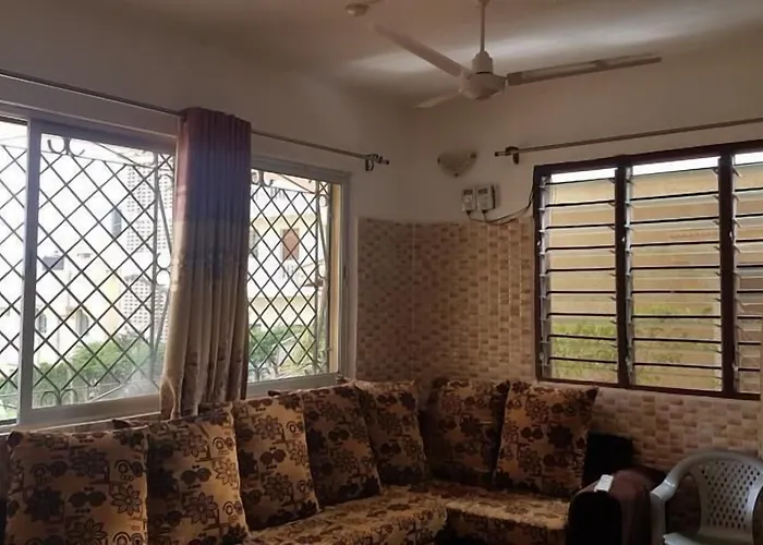 Golden Guest House- Miritini