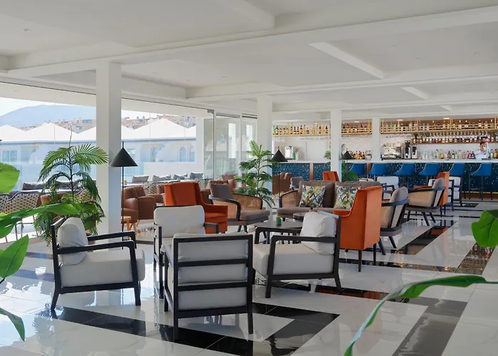 Ping pong hotels H10 Ocean Suites (Adults Only)