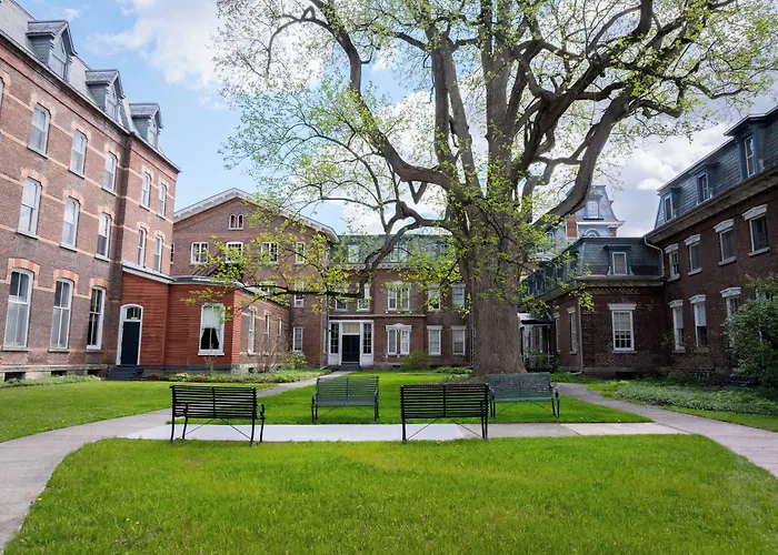 Oneida Community Mansion House