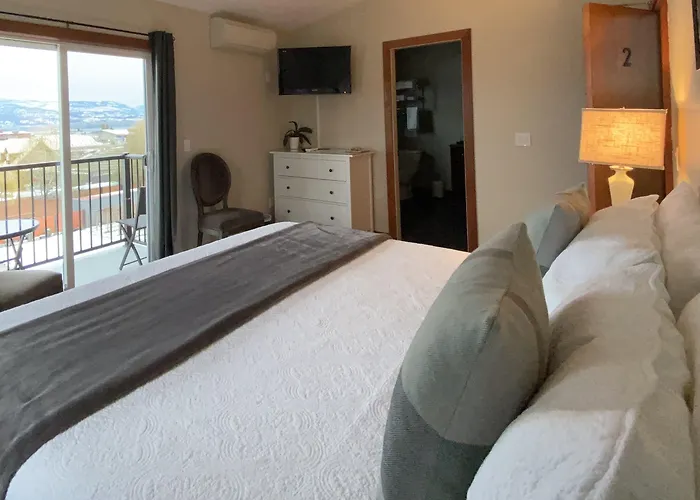 Wesbert Winery & Guest Suites