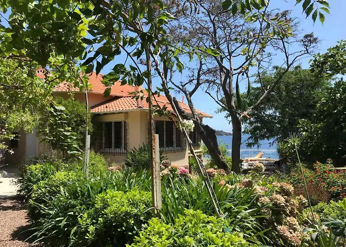 Villa Lou Cade, Vue Imprenable Et Plage Privee, Theoule-Sur-Mer