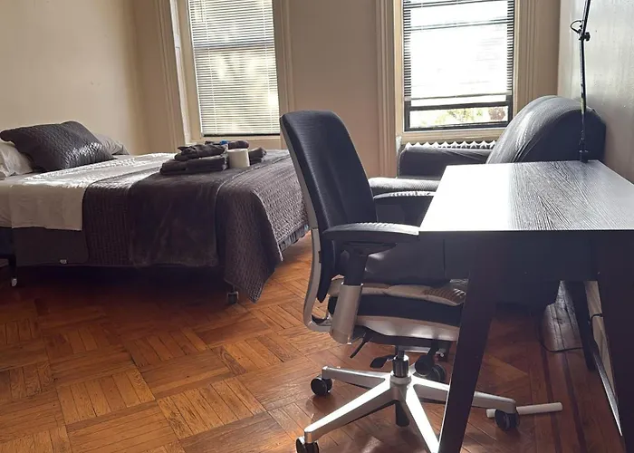 New York City Guest House 2