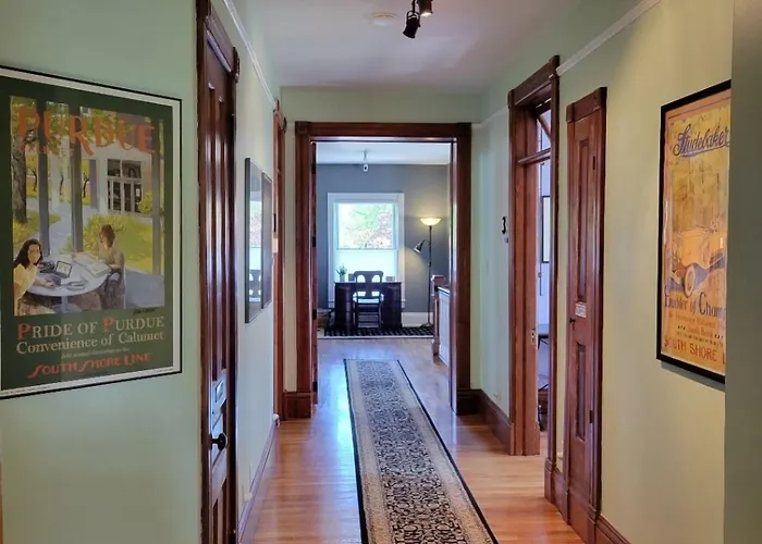 Art And Lodging