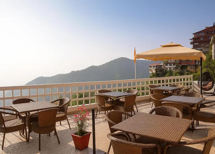 Cheap hotels Samrat - On Mall Road